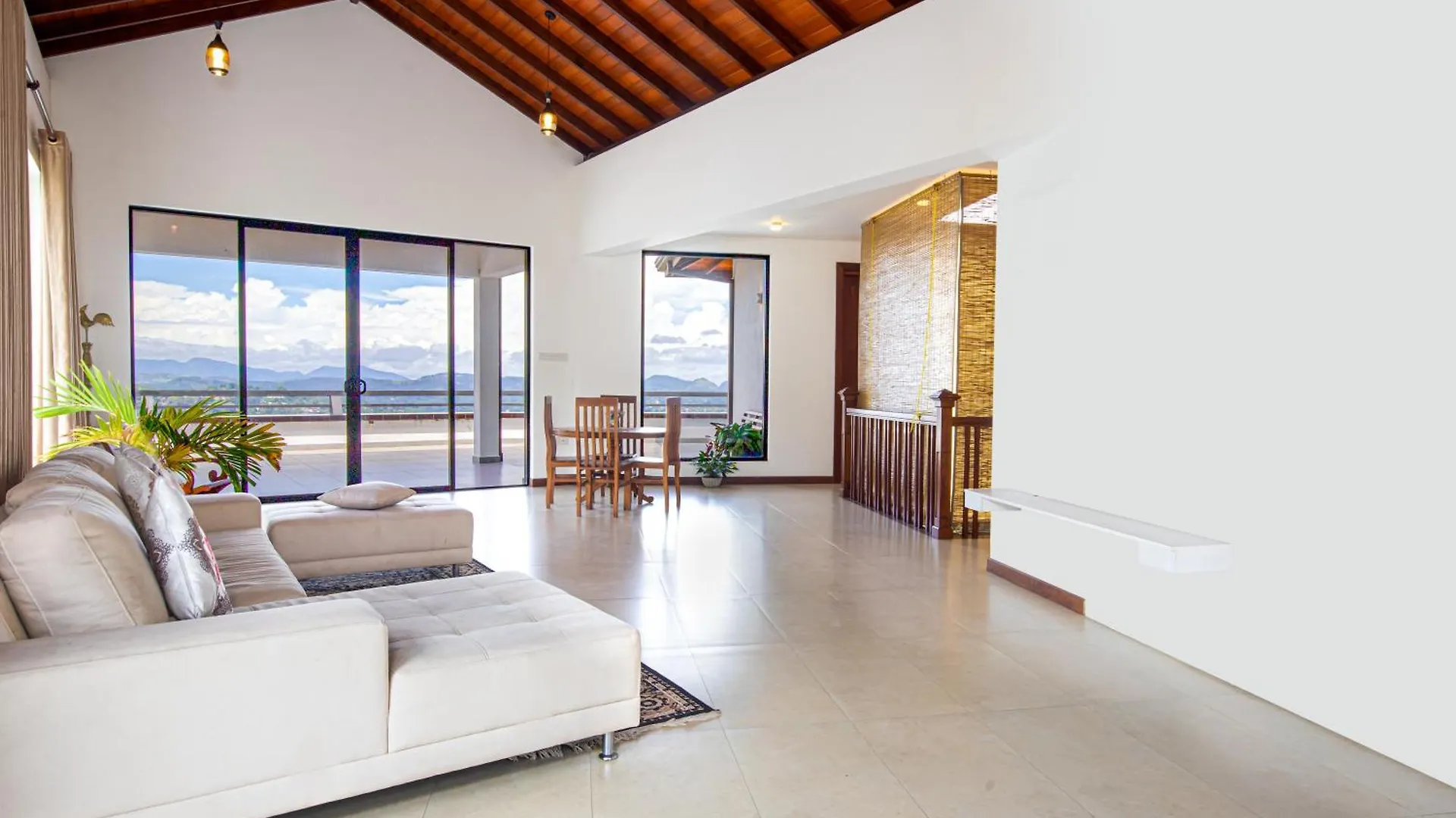 Homestay Serenity Paradise Bungalow Huduhumpola
